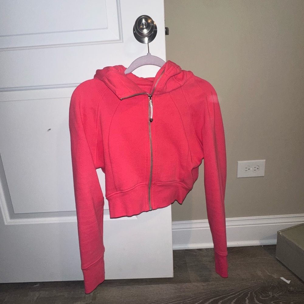 Pink lululemon cropped zip up hoodie size small